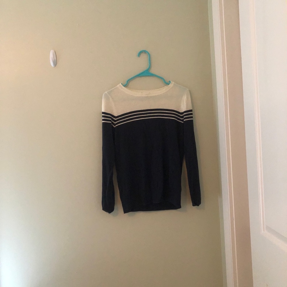 Brandy Melville sweater!!